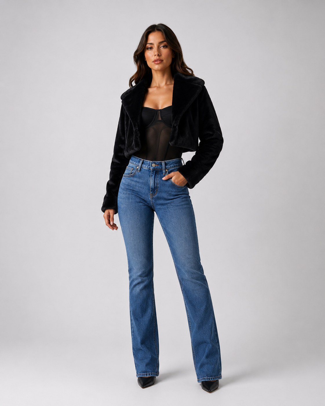 Jaqueta Teddy Cropped